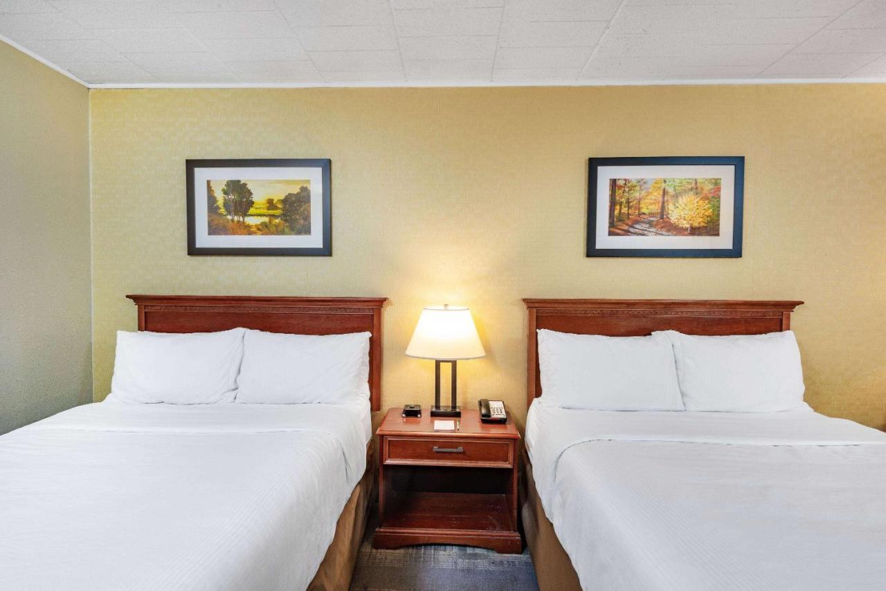 วินด์แฮม การ์เดน ยอร์ก Hotel ยอร์ค ภายนอก รูปภาพ