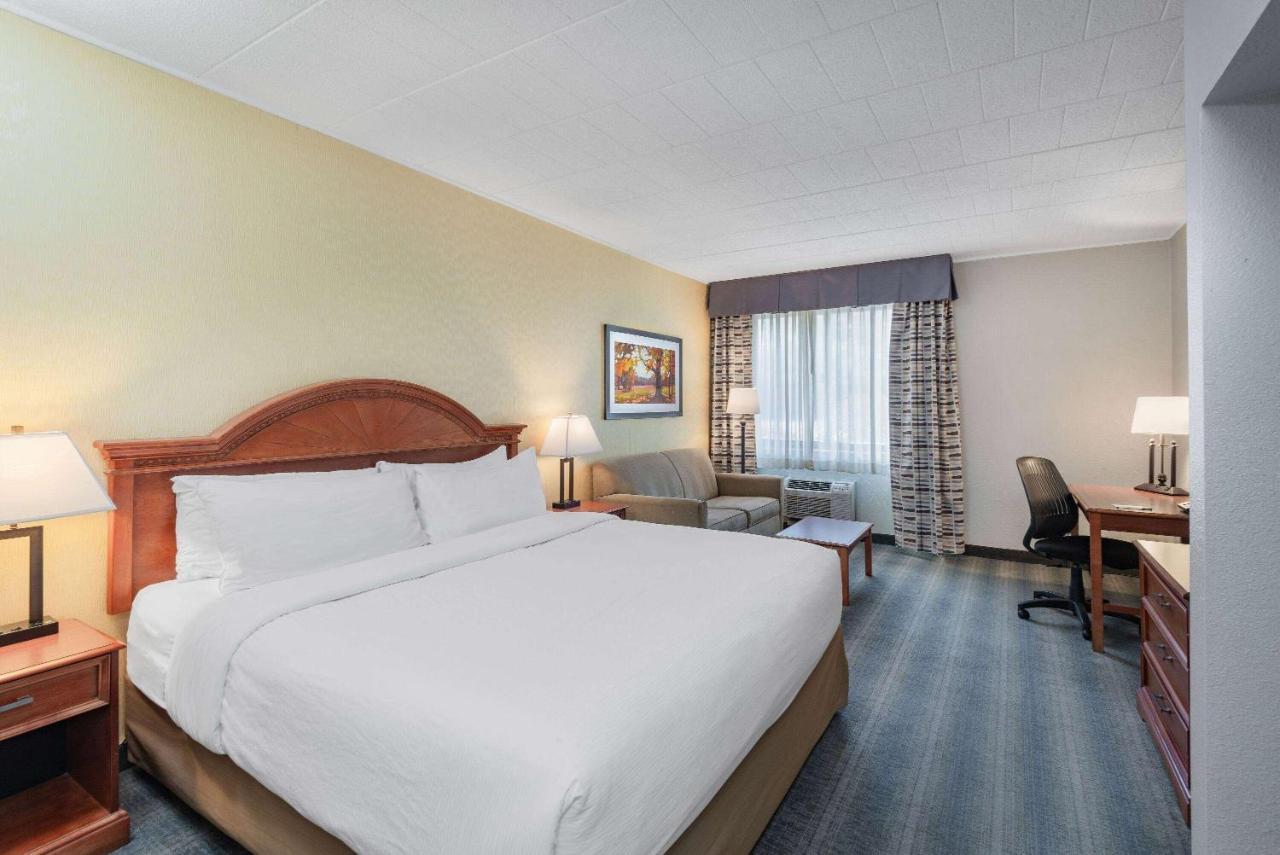 วินด์แฮม การ์เดน ยอร์ก Hotel ยอร์ค ภายนอก รูปภาพ